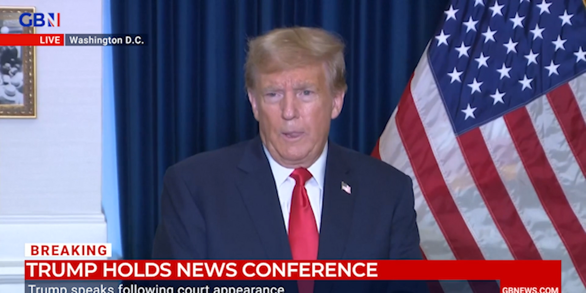 NextImg:'I did absolutely nothing wrong' Trump vows to secure America's borders and 'free elections'