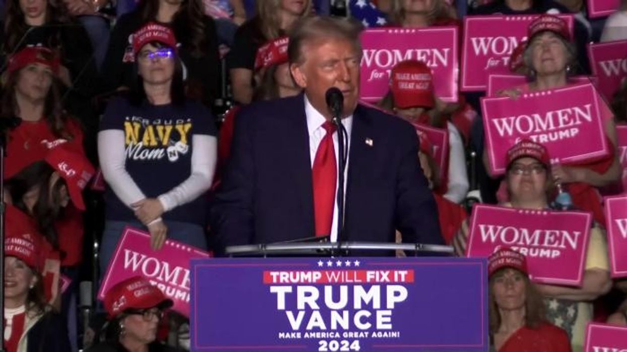 Watch the moment Donald Trump pays tribute to ‘rebel’ Nigel Farage in Pennsylvania