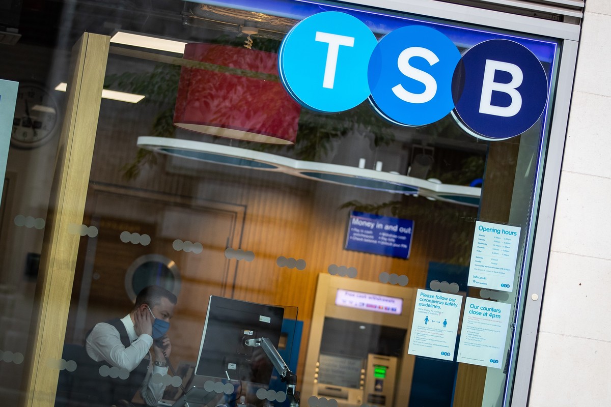Mortgage rates: TSB slashes fixed-rate offers ahead of Bank of England ...