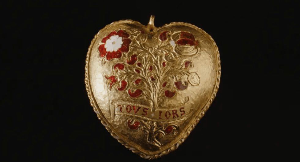 Tudor Heart Pendant