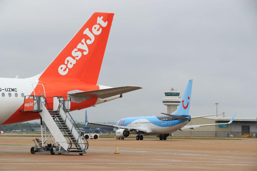 Tui and easyJet planes