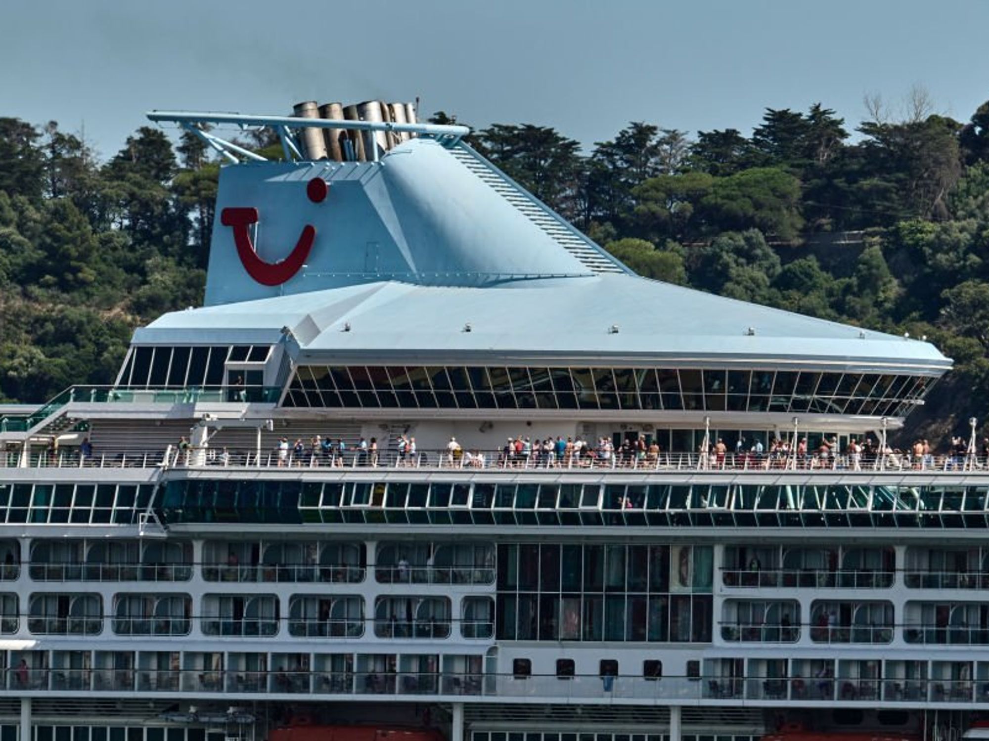 Tui cruise ship