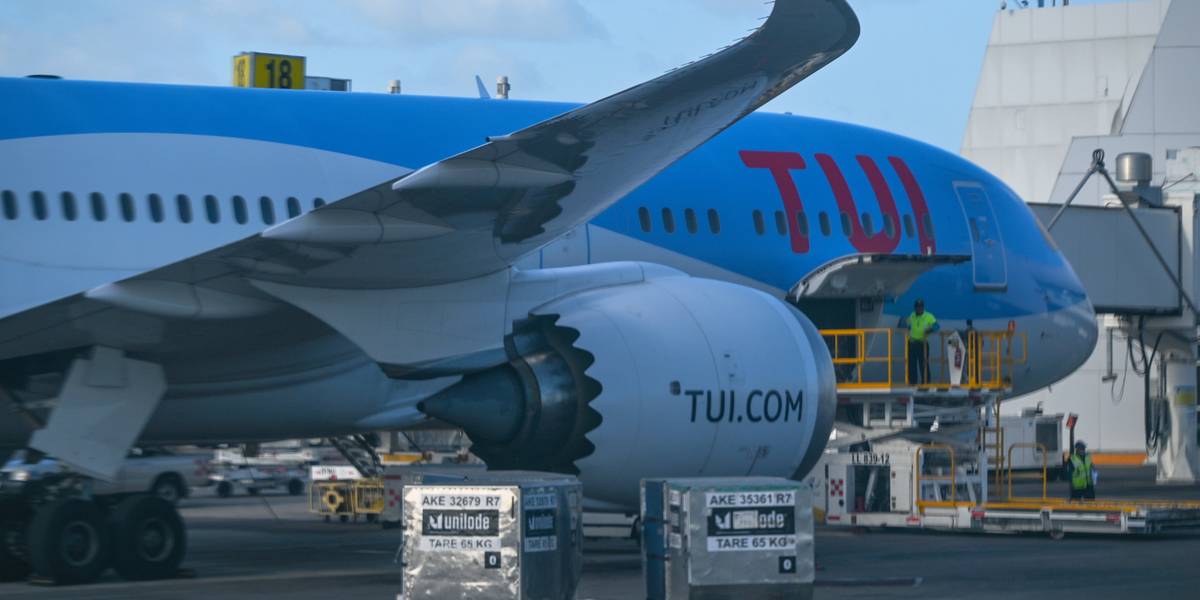 NextImg:Tui crew member suffered horror fall from aircraft when bungling staff removed plane steps