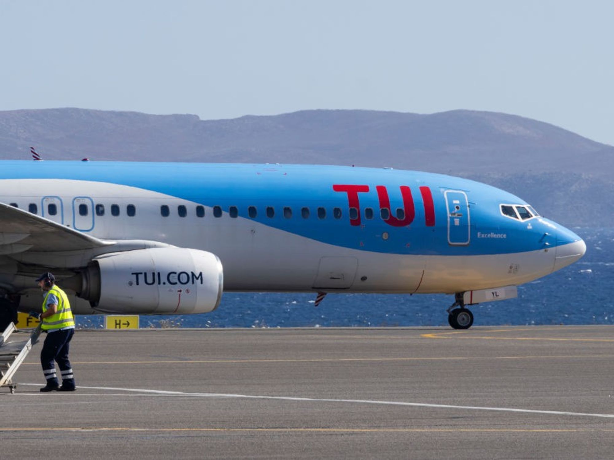 TUI plane