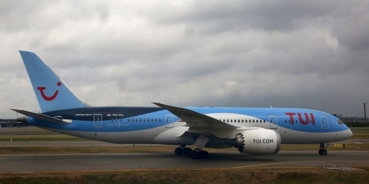 NextImg:Tui flight suffers delay after airport runs out of de-icer