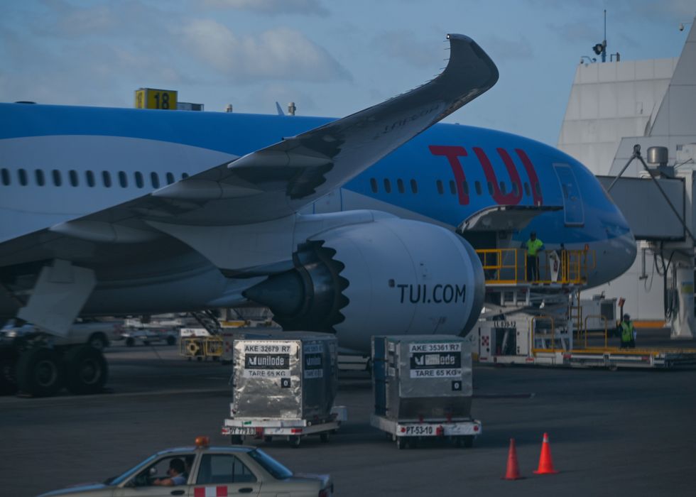 TUI