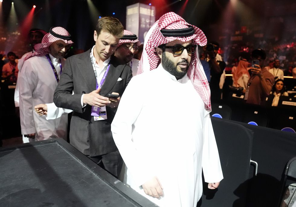 Turki Alalshikh has plans to overthrow the boxing system currently and implement his own brand