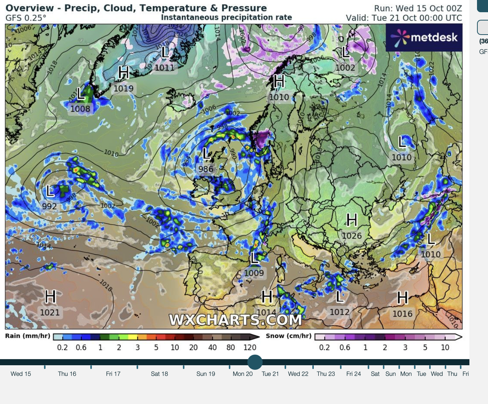 Two cyclonic lows en route to Britain