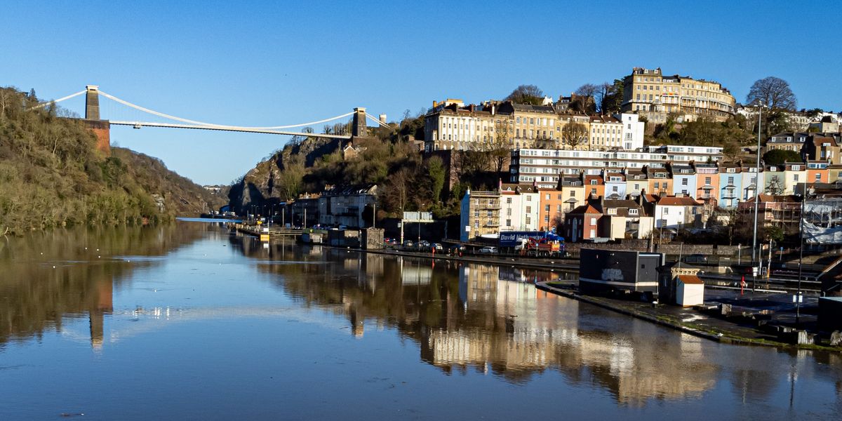 NextImg:Two suitcases containing 'human remains' found by police in Bristol after reports of man acting suspiciously