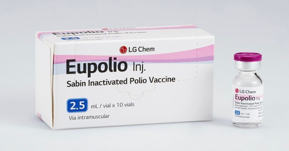 Typical polio vaccine