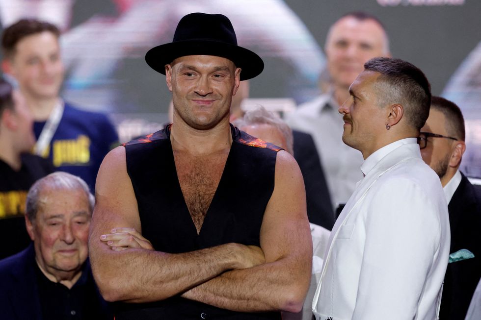 Tyson Fury didn't look at Oleksandr Usyk during the final press conference