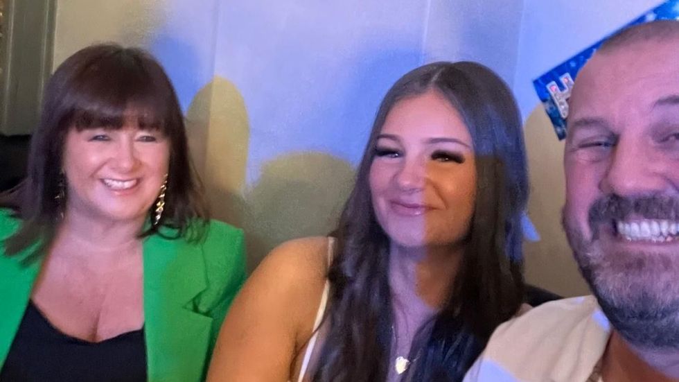 \u00c1ine Rose Hurst