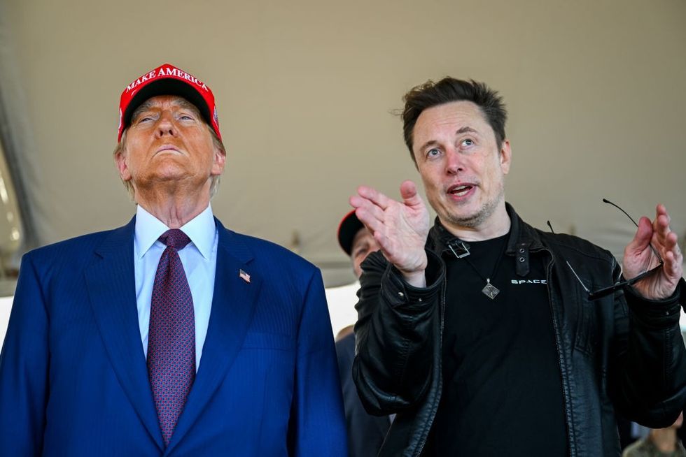 \u200b Elon Musk speaks with U.S. President-elect Donald Trump