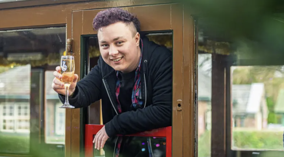 \u200b Neil Leighton