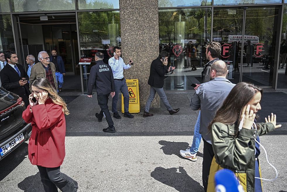 \u200b People leave the buildings in panic and call their loved ones after 6.2 magnitude earthquake jolts Istanbul