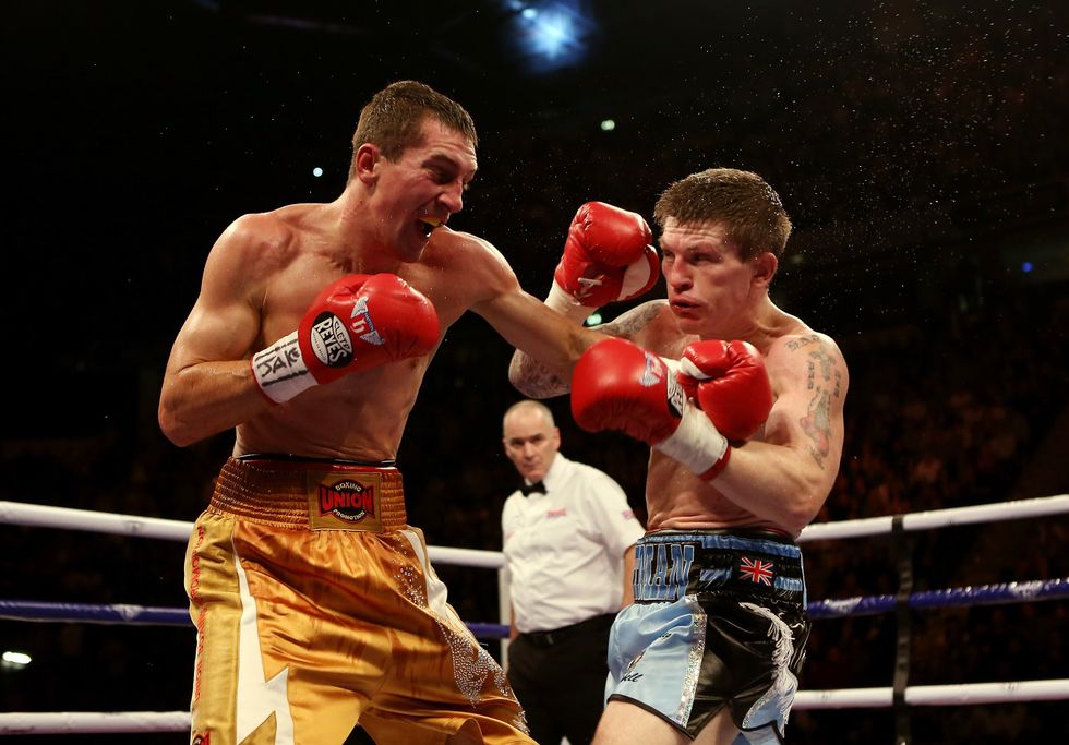 \u200b Ricky Hatton and Vyacheslav Senchenko