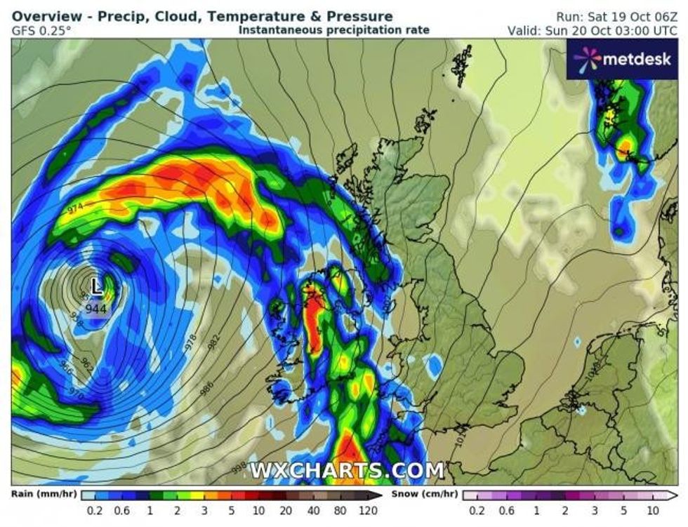 \u200b\u200bStorm Ashley: WXCharts map shows intense low pressure to west of UK