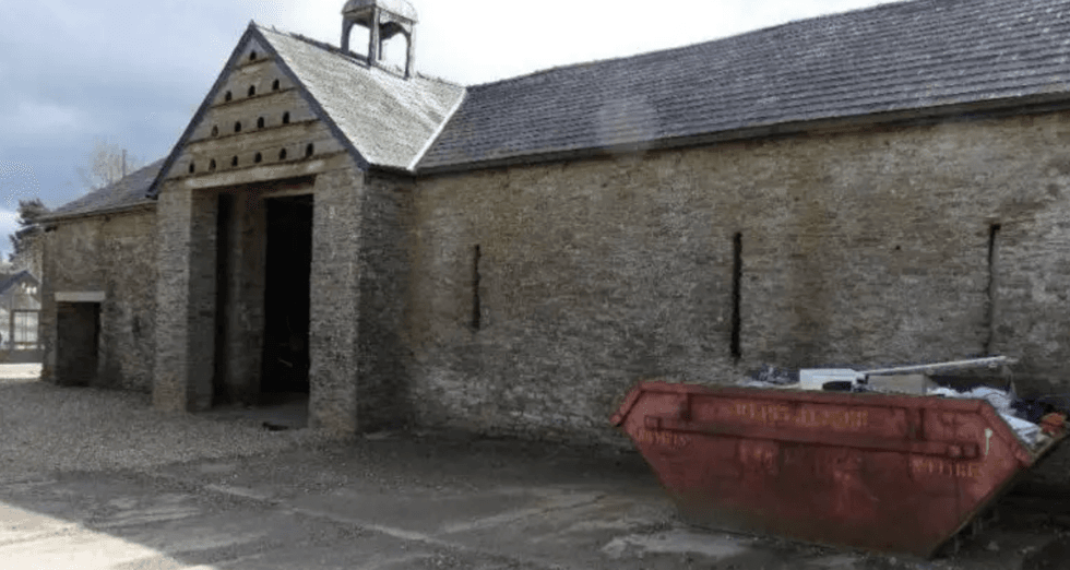 \u200bA Grade II barn on the property