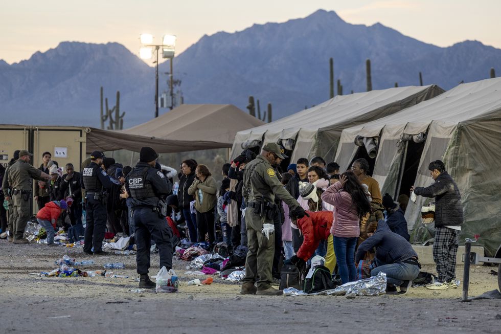 \u200bA record 61,000 migrants tried to cross the border in Tuscon in November