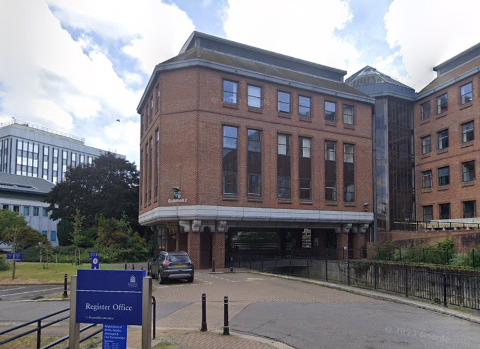 \u200bAB underwent "huge stress and trauma" due to the situation