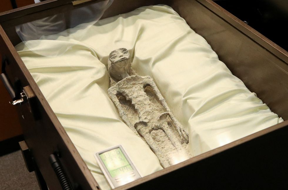 \u200bAlleged alien remains