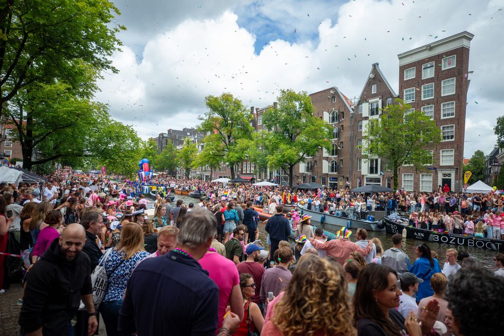 \u200b\u200bAmsterdã está chegando