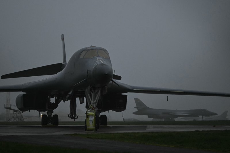 \u200bB1 Lancer bombers at RAF Fairford