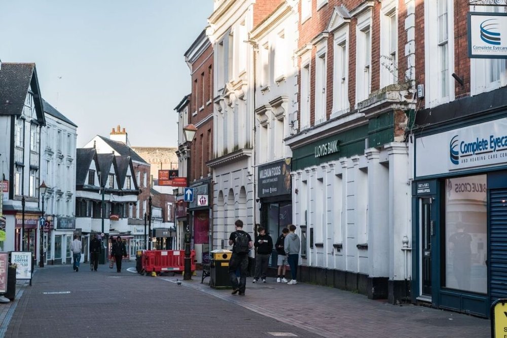 \u200bBanbury locals claimed the town had witnessed 'men drinking and shouting' in recent months