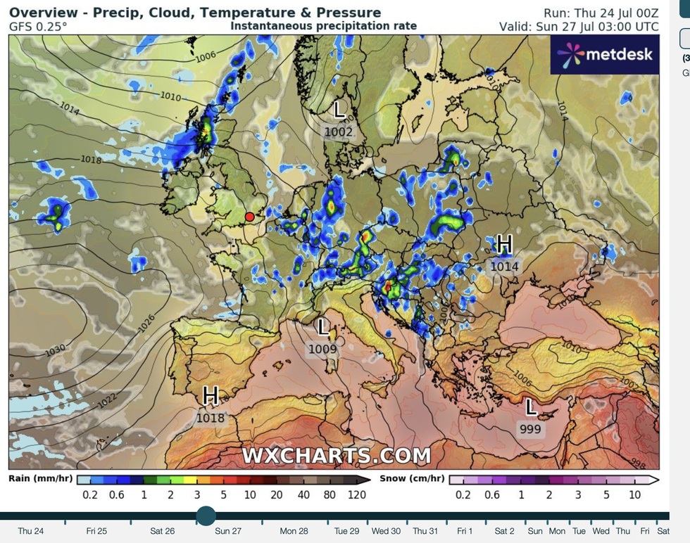 \u200bBritain to be stuck between high and low pressure