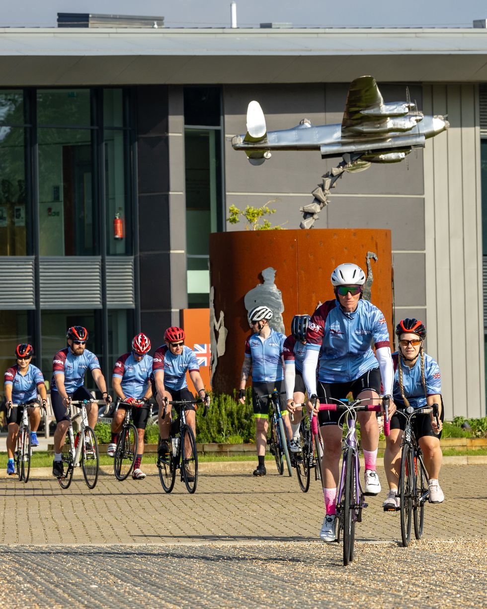 \u200bCyclists leaving IBCC