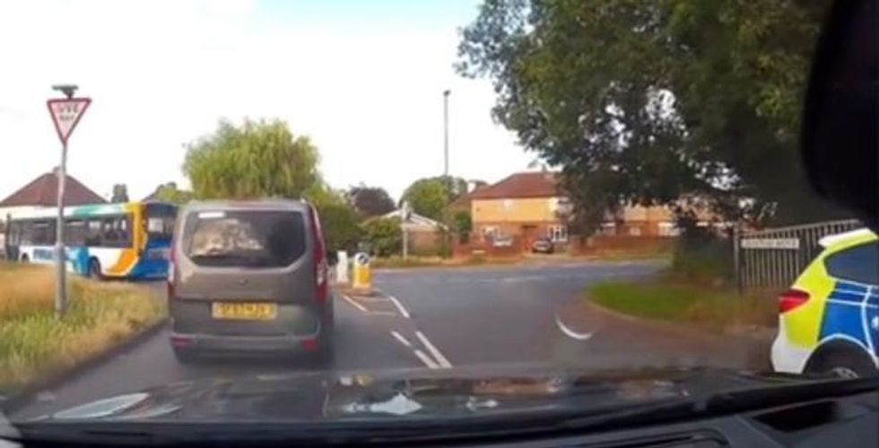 \u200bDash cam footage of the encounter