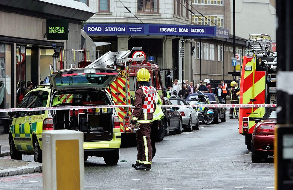 \u200bEmergency services arrive at Edgware Road station