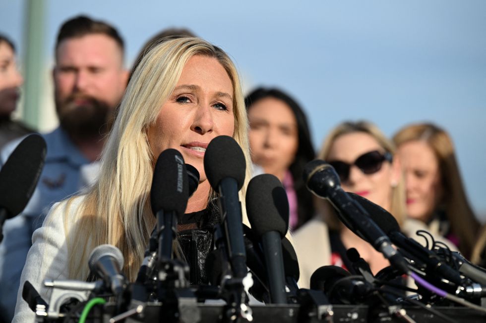 \u200bezástupkyně Marjorie Taylor Greene (R-GA) hovoří během tiskové konference o zákonu Epstein Files Transparency Act