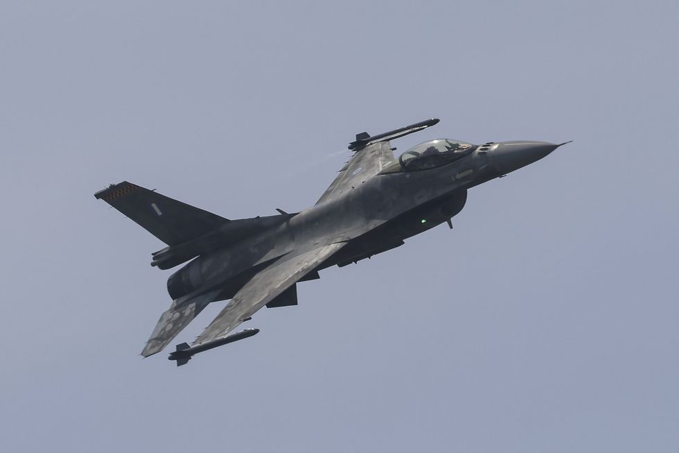 \u200b\u200bcaça F16