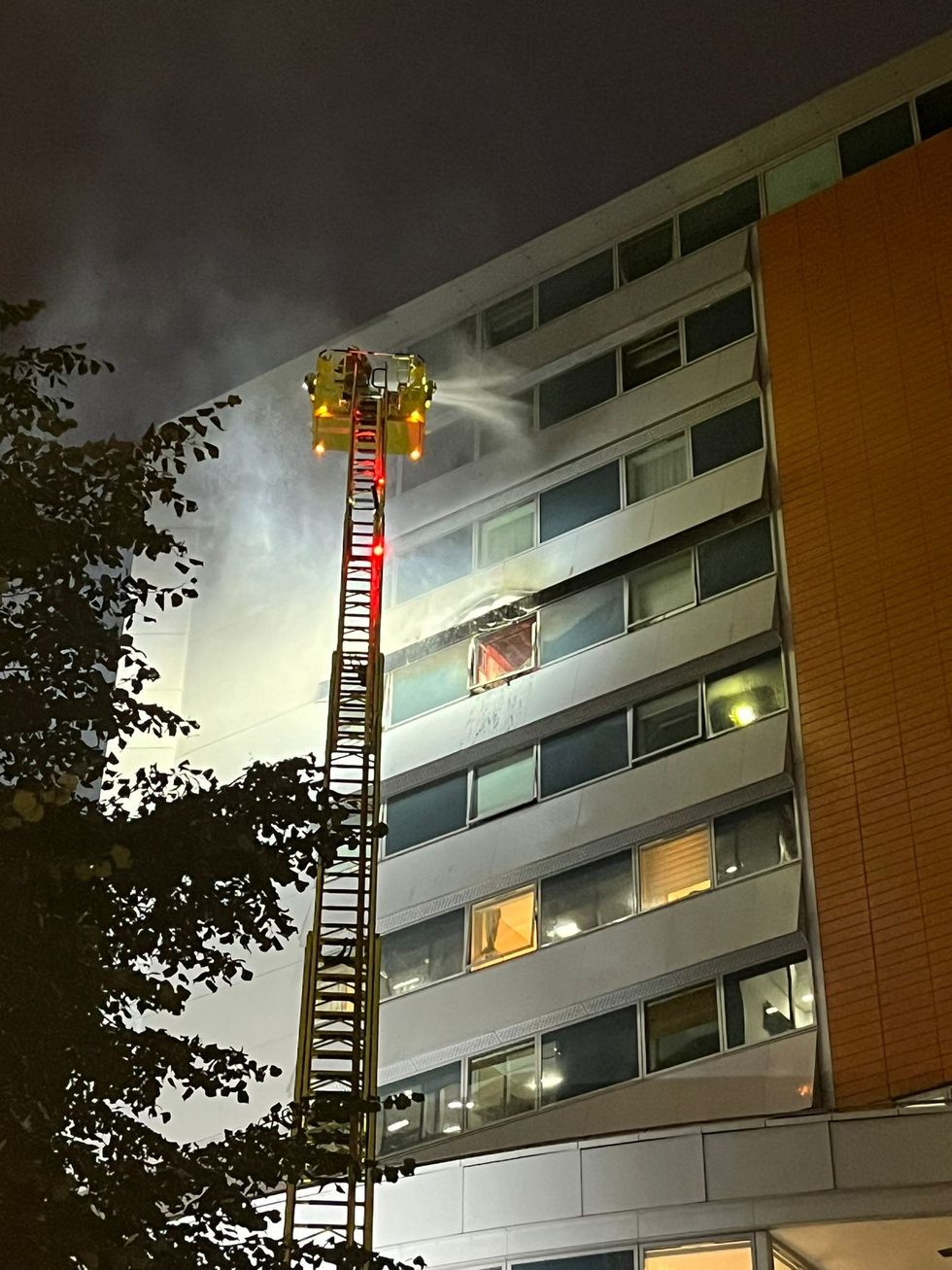 \u200bFire at the apartment in Paddington