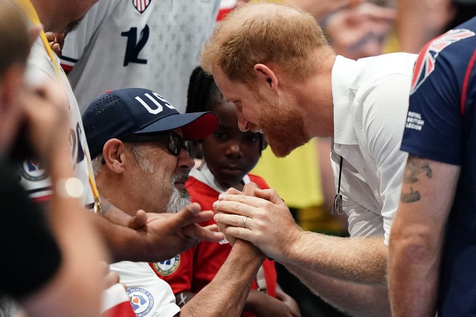 \u200bHarry awards medals to US team at Invictus Games
