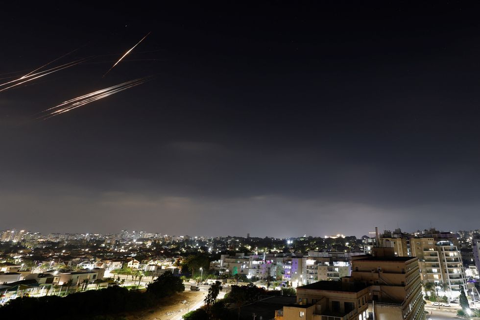 \u200bImages show missiles launched from Iran over the city of Ashkelon, Israel