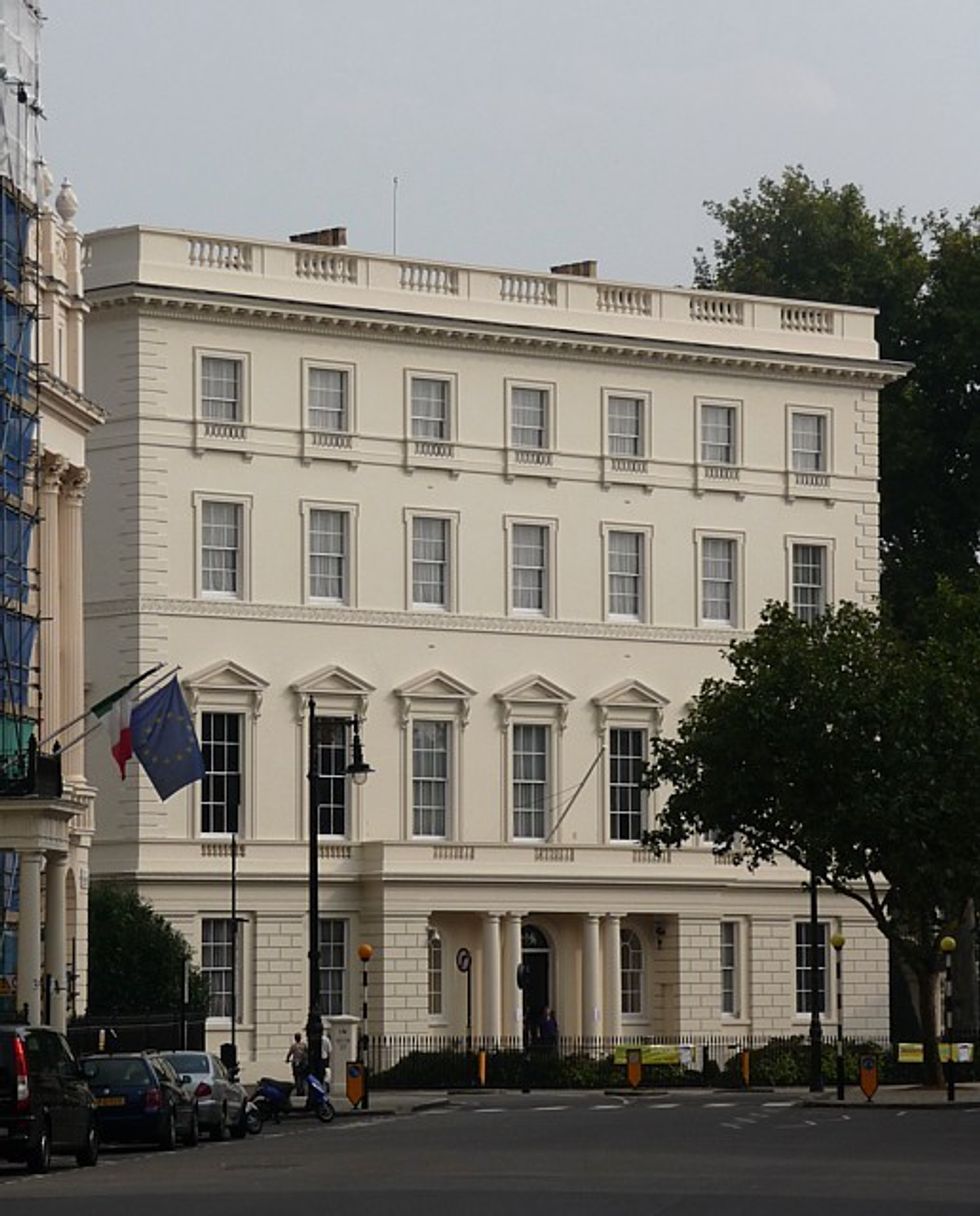 \u200bIsraelis have been banned from enrolling at The Royal College of Defence Studies (pictured)