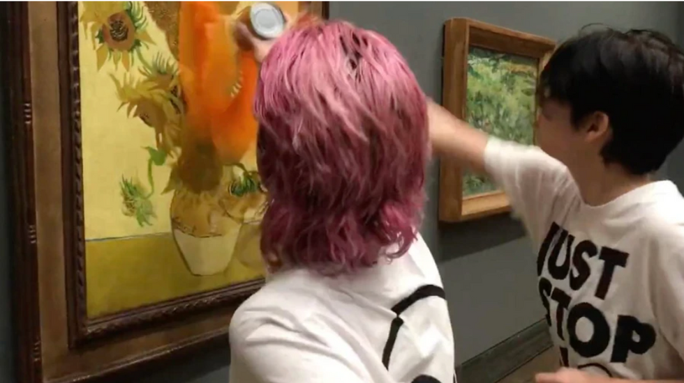 \u200bJust Stop Oil throwing soup over Van Gogh painting