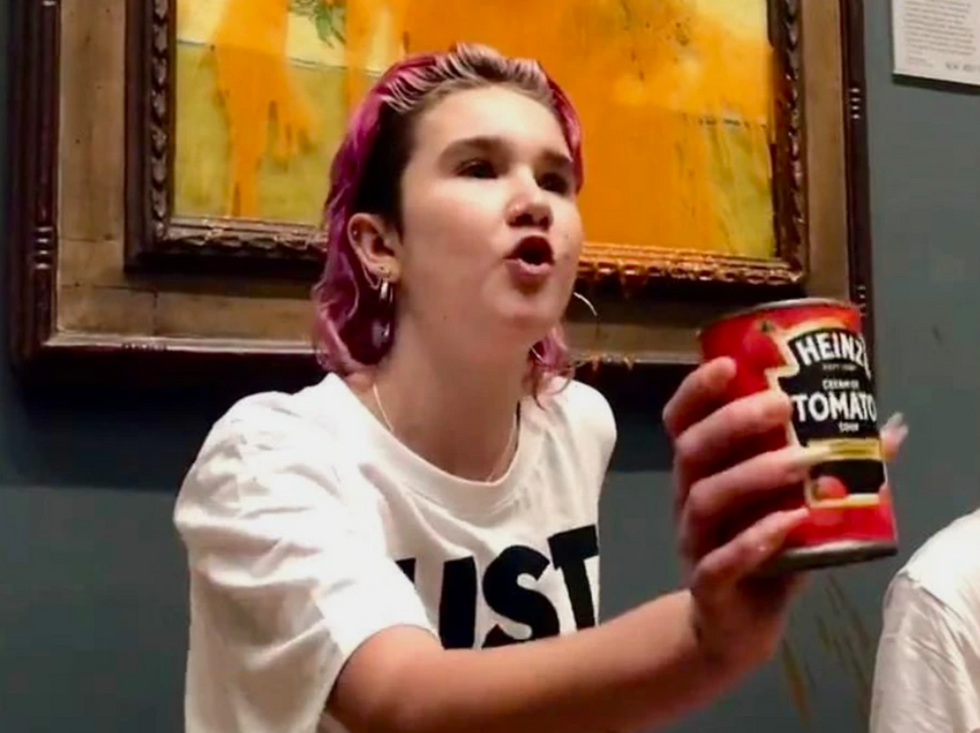 \u200bJust Stop Oil throwing soup over Van Gogh painting