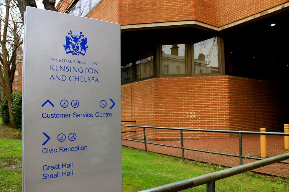 \u200bKensington and Chelsea officers had the door slammed in their faces
