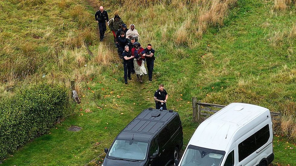 \u200bKing Atehene' and handmaiden 'Asnat'