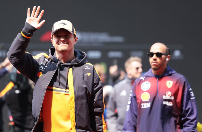 \u200bLando Norris and Lewis Hamilton