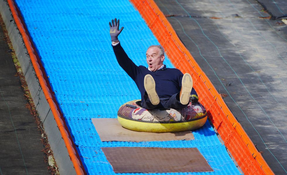 \u200bLiberal Democrat leader Sir Ed Davey visits Gloucester Ski and Snowboarding Centre