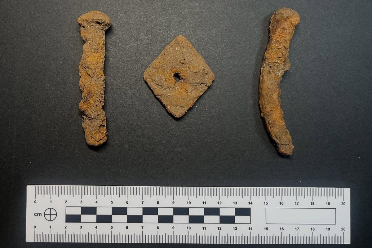 \u200bMetal boat rivets found nearby