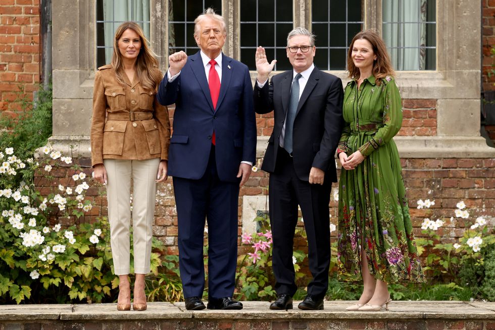 \u200bMr and Mrs Trump with Keir Starmer and his wife, Victoria Starmer