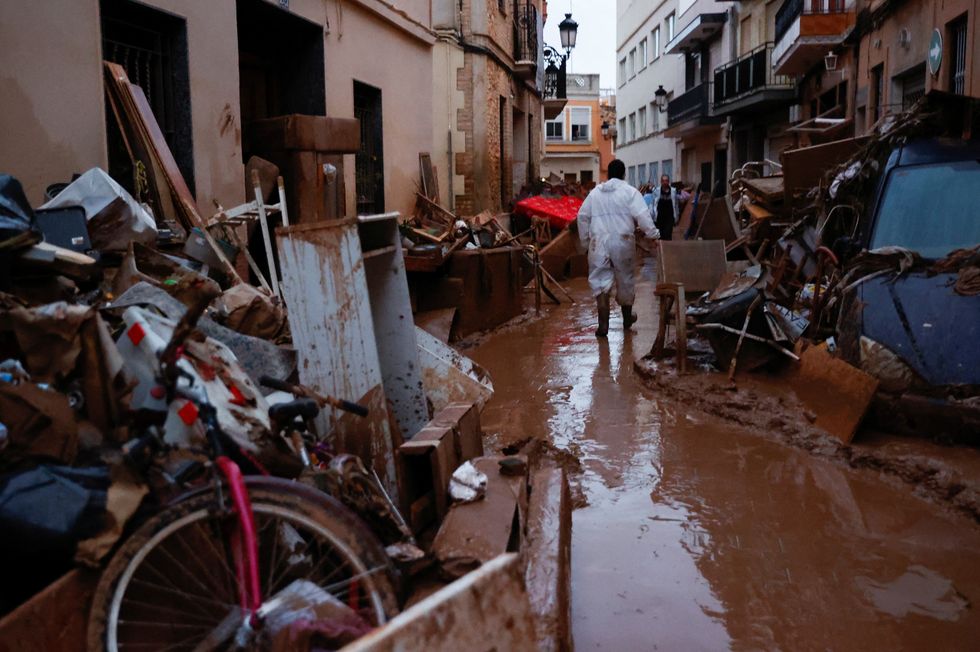 \u200bMud and water-filled streets in Valencia