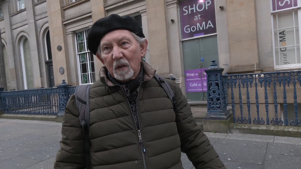 \u200bOne man told GB News that he uses his landline when his mobile service is bad