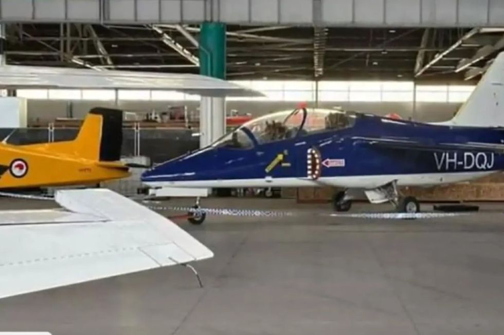 \u200bOne of the S-211 Marchetti jets