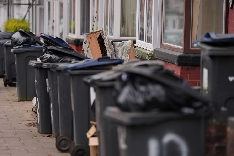 \u200bOverflowing bins in the Sparkhill area of Birmingham,